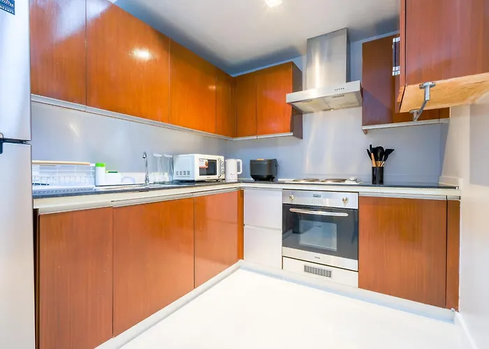 Bgc Private Apartment *