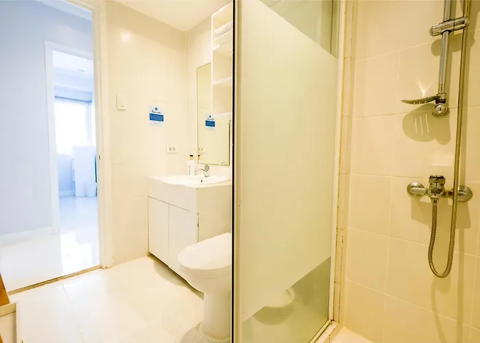 Bgc Private Apartment *