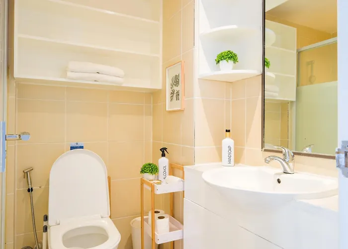Bgc Private Apartment *